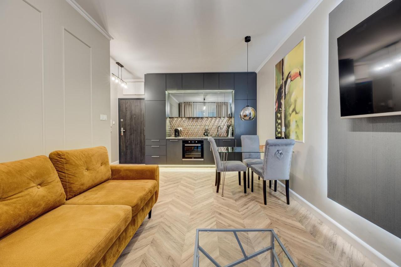 שצ'צ'ין Allure Nova Aparthotel מראה חיצוני תמונה